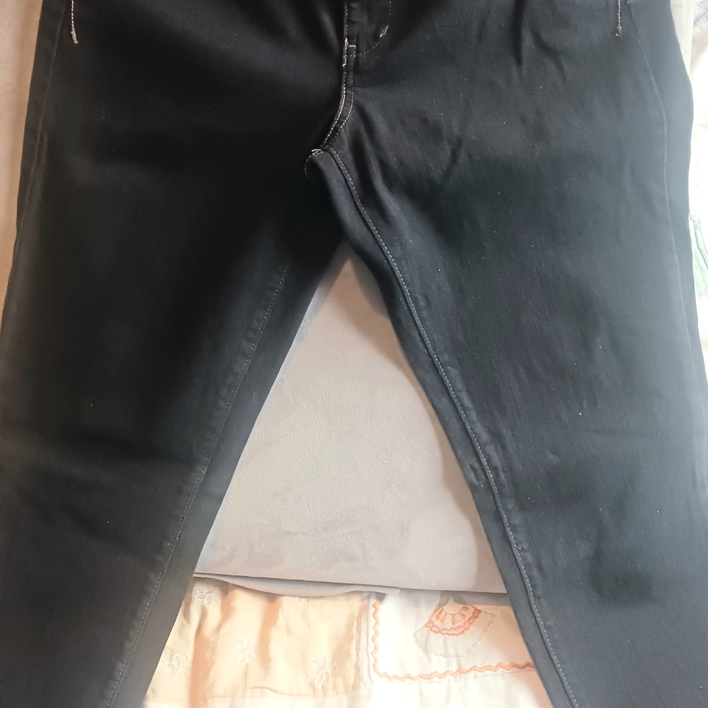 LEI Black Skinny Jeans Modern Fit